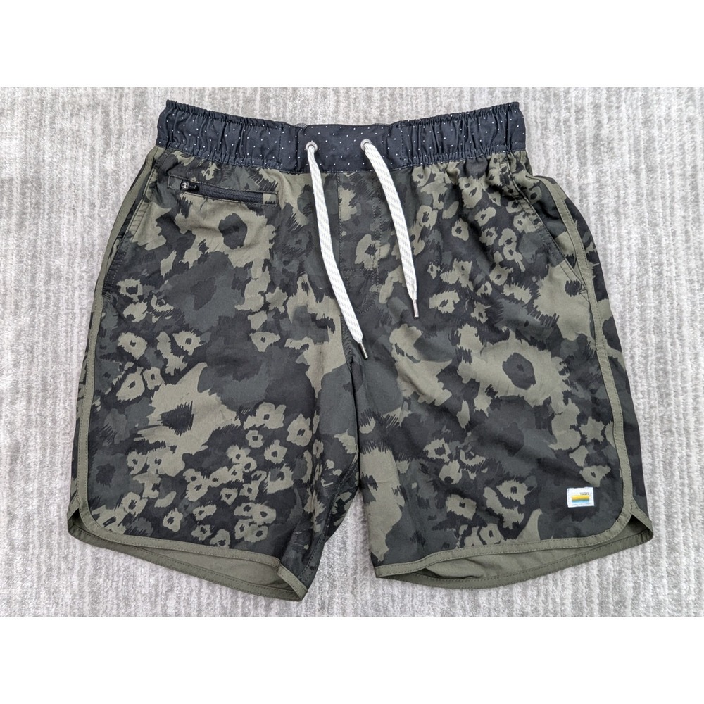 Vuori Banks Shorts Camo Print Mens Small Stretch Activewear Athletic Green 9in
